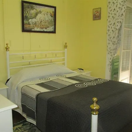 Pensao Sao Joao Da Praça Lisboa