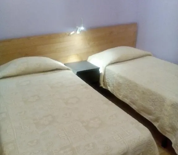 旅馆 彭萨圣若昂 - 普拉旅舍 *