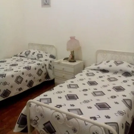 Pensao Sao Joao Da Praca Hostel