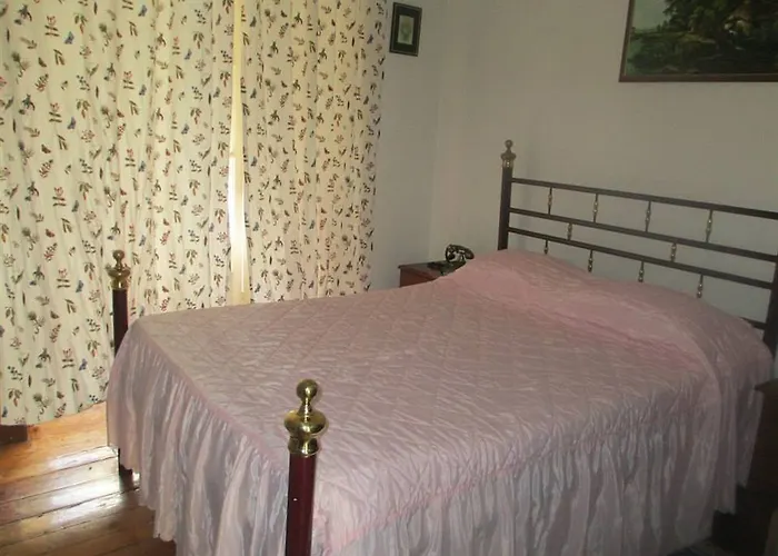 Pensao Sao Joao Da Praca
